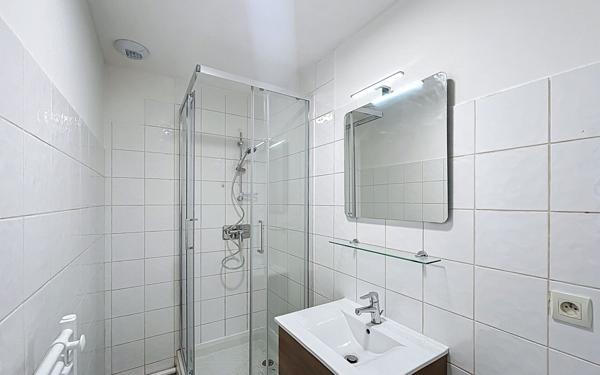 Appartement à louer    1 pièce •  Tournon-sur-Rhône