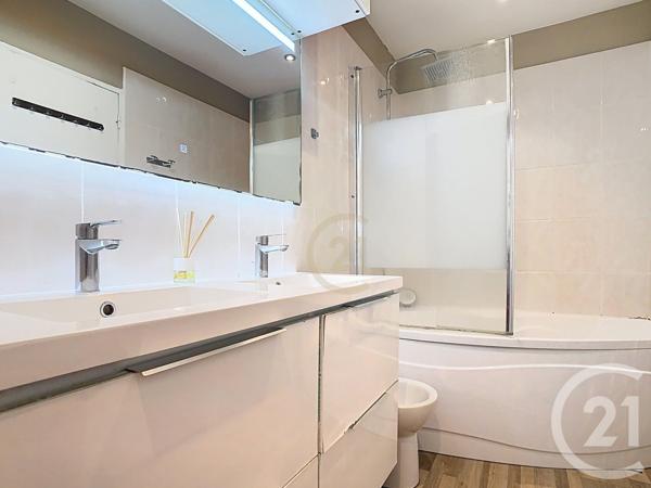 Appartement F4 à vendre  4 pièces - 97,88 m2 PERPIGNAN - 66