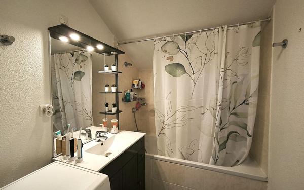 Maison à vendre    3 pièces • 61,02 m2 Prévessin-Moëns