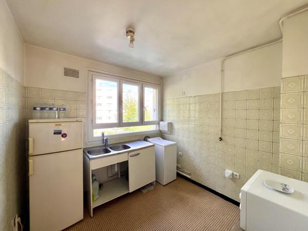 Bondy (93140) 2 Pièces avec balcon et cave