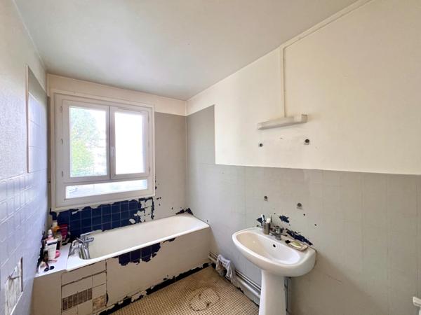 Bondy (93140) 2 Pièces avec balcon et cave