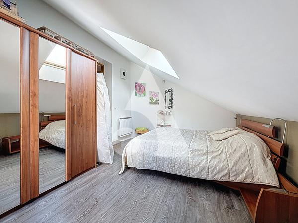 Maison 7 pièces 246.5 m2