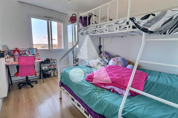 Appartement 4 pièces 75.16 m2