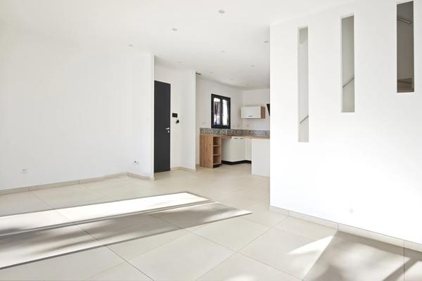 Maison 4 pièces - 97 m² Exclusivité efficity