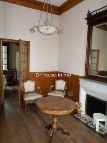 Maison à vendre 10 pièces de 217 m²