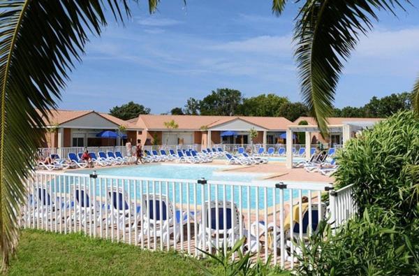 INVESTISSEMENT LOCATIF – SALLELES D’AUDE – Résidence de tourisme Côté Canal – 7.18% de rentabilité