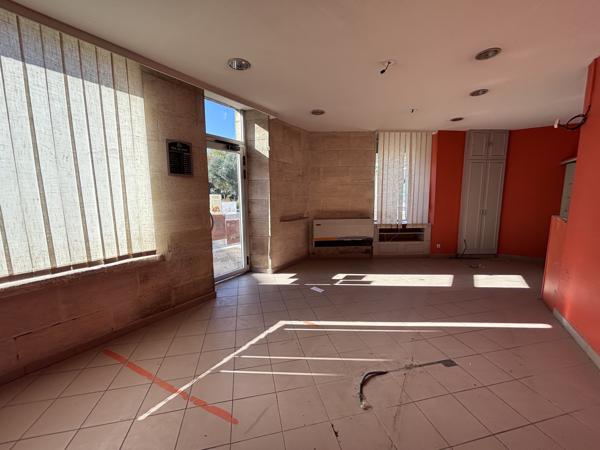 Local Commercial 2 pièces - 55 m² Exclusivité efficity