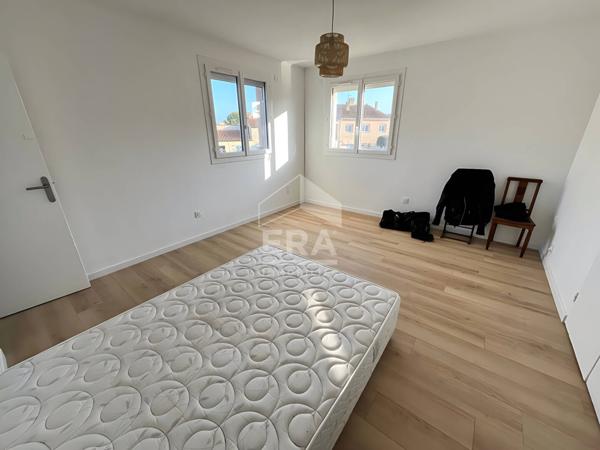 Maison totalement renovée à vendre à Saint Cyprien - Charme des années 80 et confort moderne