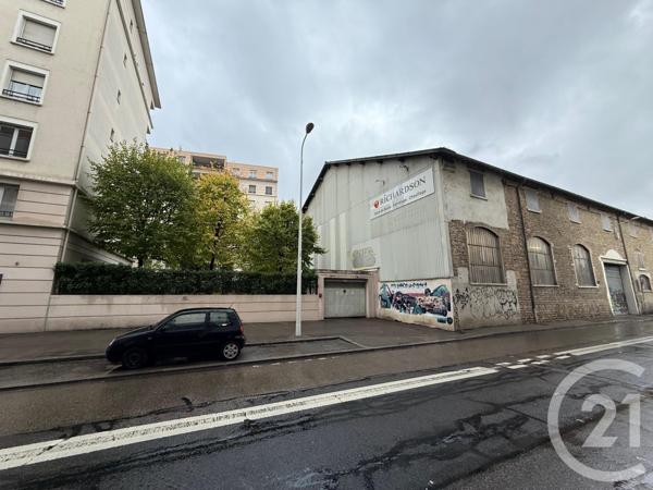 Parking à vendre  12,97 m2 LYON - 69007