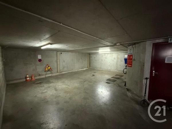 Parking à vendre  12,97 m2 LYON - 69007