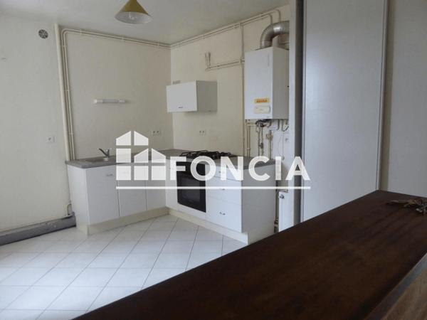 Location Appartement 3 pièces 65.41 m² - 31 RUE DE LA PAIX Laval 53000
