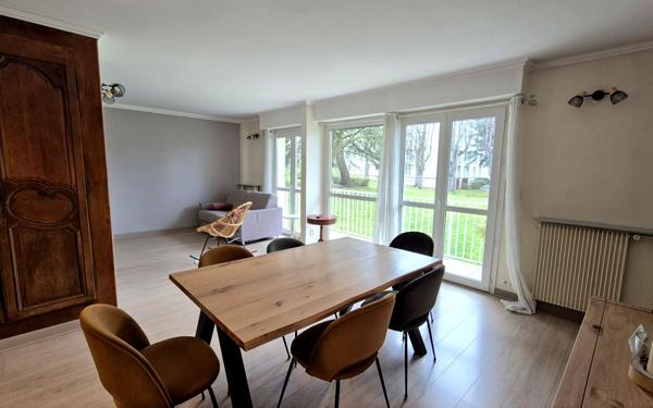 Appartement à vendre    5 pièces • 103,55 m2 Chambourcy