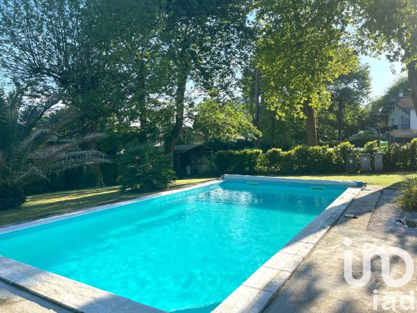 Maison à vendre 7 pièces 179 m² Saint-Pierre-du-Mont