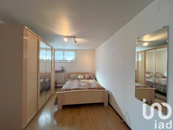 Maison à vendre 7 pièces 179 m² Saint-Pierre-du-Mont