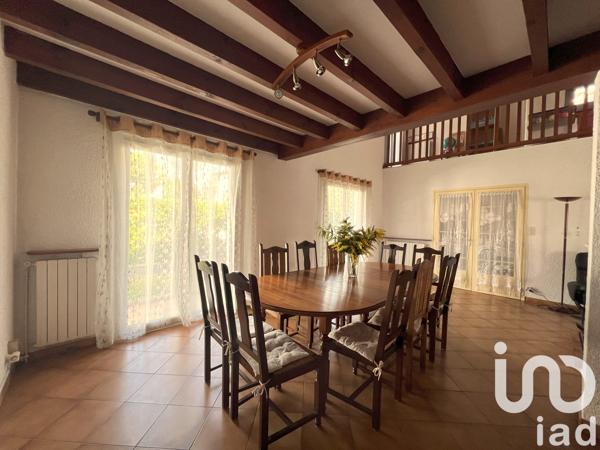 Maison à vendre 7 pièces 179 m² Saint-Pierre-du-Mont