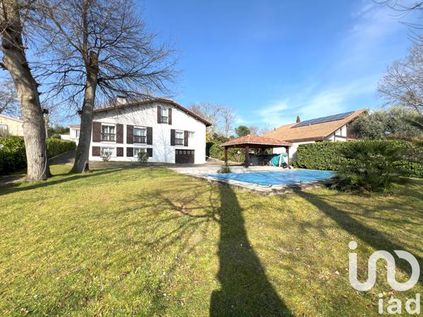 Maison à vendre 7 pièces 179 m² Saint-Pierre-du-Mont