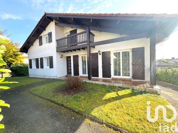 Maison à vendre 7 pièces 179 m² Saint-Pierre-du-Mont