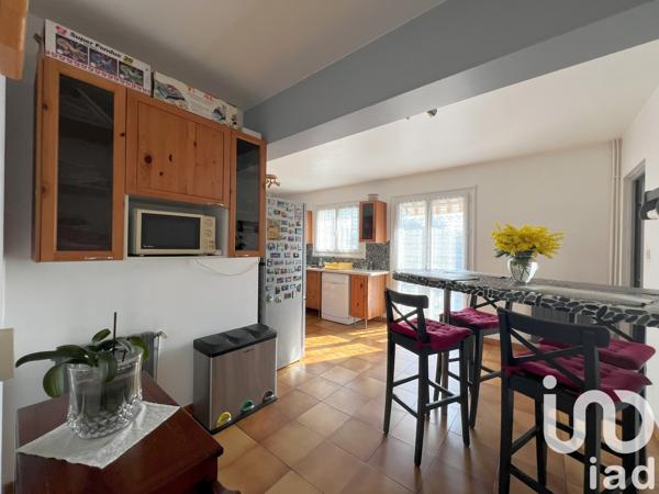 Maison à vendre 7 pièces 179 m² Saint-Pierre-du-Mont