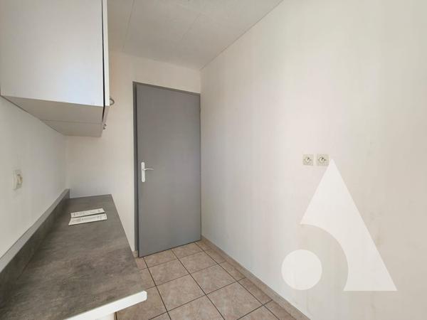 Local d'activité 4 pièces 42.6 m2