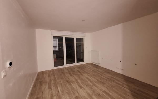 Appartement à louer    3 pièces • 60,49 m2 Le Blanc-Mesnil