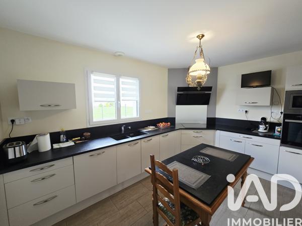 Maison à vendre 5 pièces 104 m² Tonnay-Charente