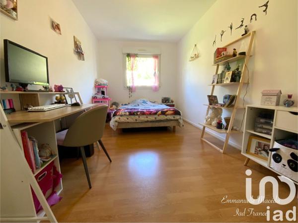 Appartement 4 pièces de 83 m² à Pompey (54340)