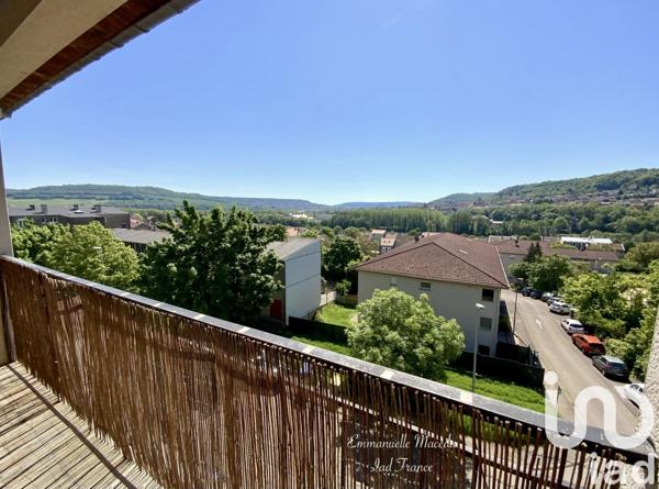 Appartement 4 pièces de 83 m² à Pompey (54340)