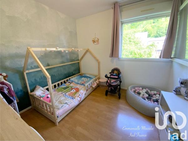 Appartement 4 pièces de 83 m² à Pompey (54340)