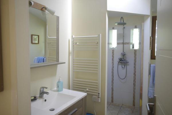 Maison à vendre 7 pièces de 160 m² + bungalow indépendant de 50 m².