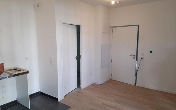 Appartement à louer    1 pièce •  Châtenay-Malabry