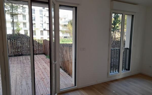 Appartement à louer    1 pièce •  Châtenay-Malabry