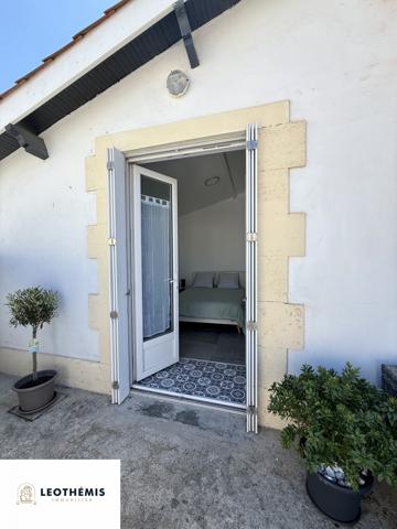 CHARMANTE MAISON DE COEUR DE VILLE & SON EXTÉRIEUR