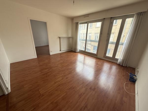 Location Appartement T3 - PLATEAU