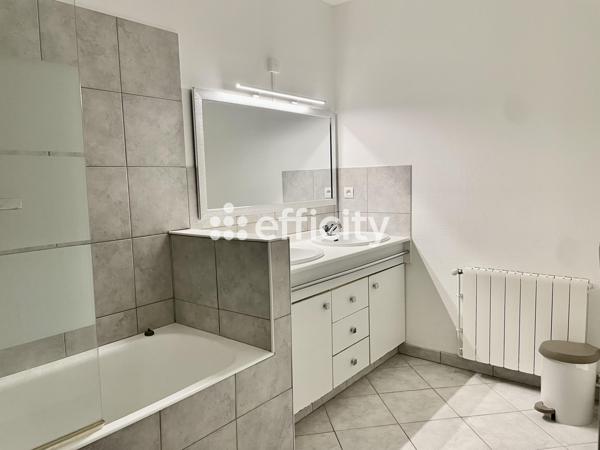 Maison 9 pièces - 210 m²