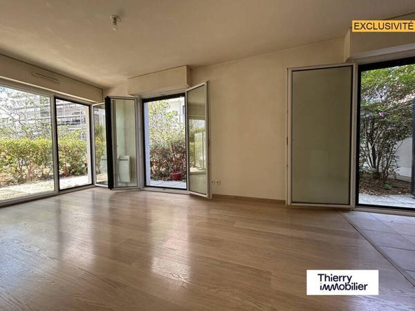 Appartement 3 pièces                                        - 44200 Nantes - Île de Nantes Réf : 122077