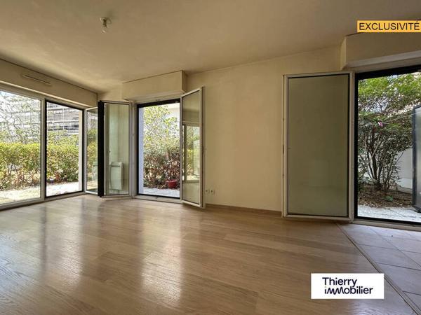 Appartement 3 pièces                                        - 44200 Nantes - Île de Nantes Réf : 122077