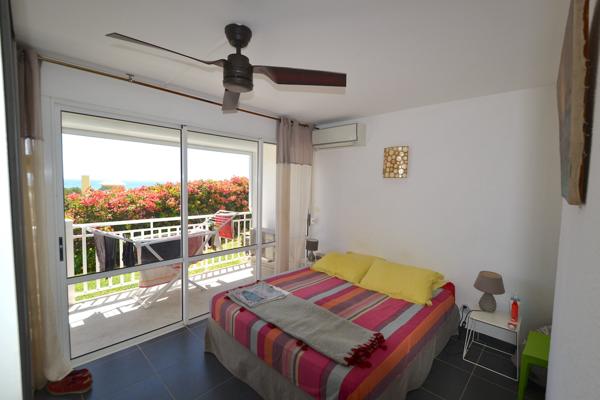 Saint-François (97118) Appartement d'exception T3 meublé Vue mer panoramique accès plage