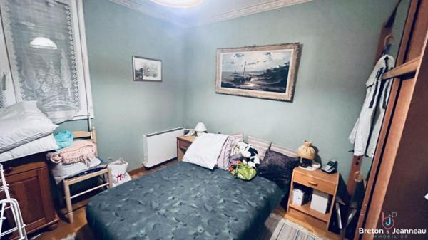 Appartement avec balcons à Laval