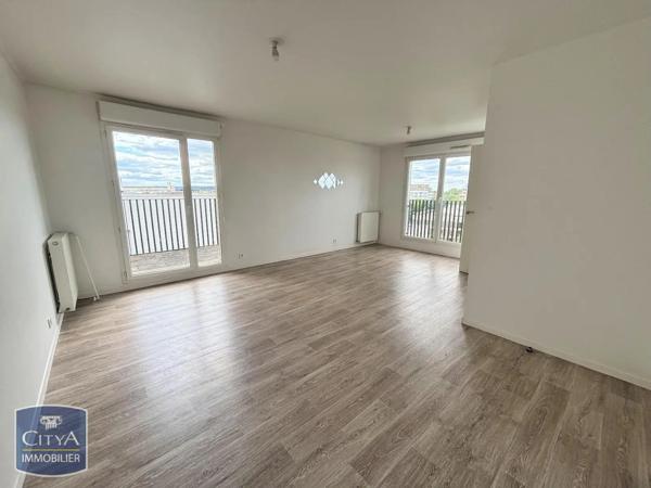 Appartement à vendre 4 pièces 80.66m² Cergy (95000)
