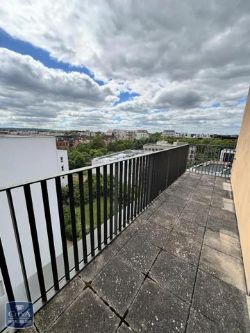 Appartement à vendre 4 pièces 80.66m² Cergy (95000)