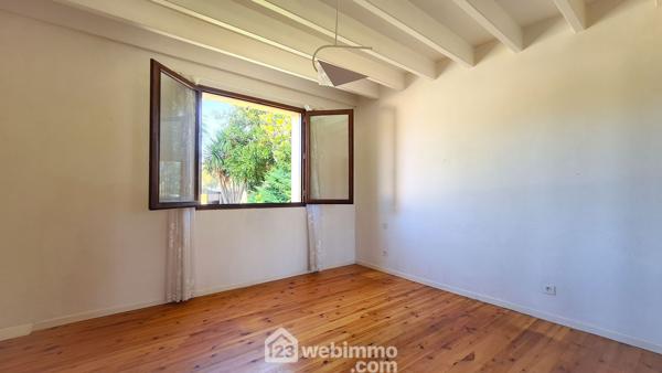 Maison 370 m² à Idron 64320