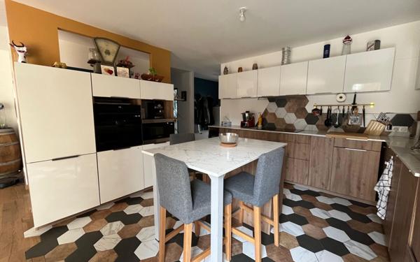 Maison à vendre    5 pièces •  Saint-Paul-lès-Dax