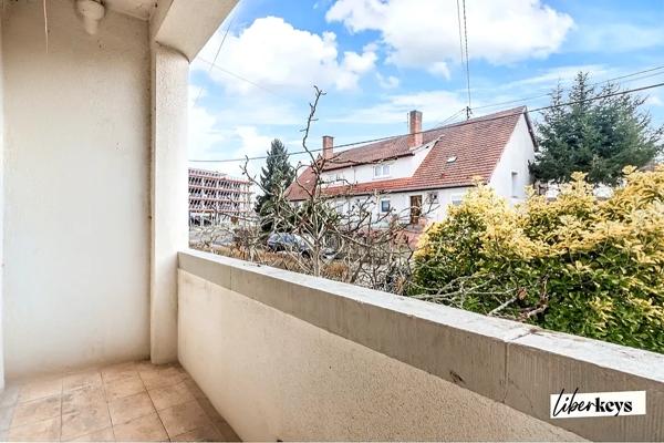 5 pièces + annexe – Immeuble sans copropriété à vendre en bloc ou séparément, face à la gare