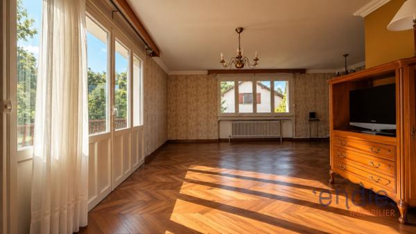 VALDOIE – SPACIEUSE MAISON FAMILIALE DE 206 M² – 7 CHAMBRES