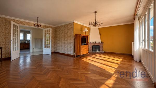 VALDOIE – SPACIEUSE MAISON FAMILIALE DE 206 M² – 7 CHAMBRES
