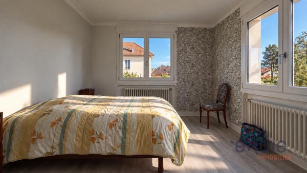 VALDOIE – SPACIEUSE MAISON FAMILIALE DE 206 M² – 7 CHAMBRES