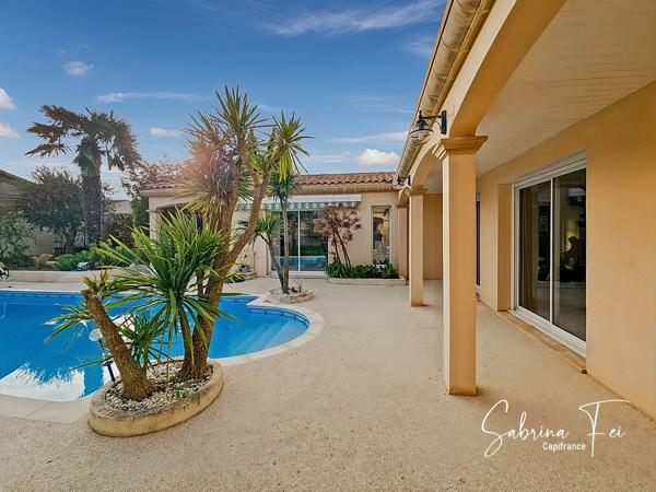MAISON FAMILIALE DE PLUS DE 165 M² – QUARTIER RÉSIDENTIEL RECHERCHÉ – CALME ABSOLU – SANS VIS-À-VIS – EXPOSITION SUD – PISCINE