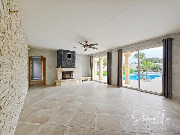 MAISON FAMILIALE DE PLUS DE 165 M² – QUARTIER RÉSIDENTIEL RECHERCHÉ – CALME ABSOLU – SANS VIS-À-VIS – EXPOSITION SUD – PISCINE