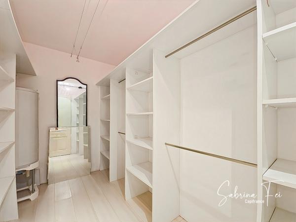 MAISON FAMILIALE DE PLUS DE 165 M² – QUARTIER RÉSIDENTIEL RECHERCHÉ – CALME ABSOLU – SANS VIS-À-VIS – EXPOSITION SUD – PISCINE