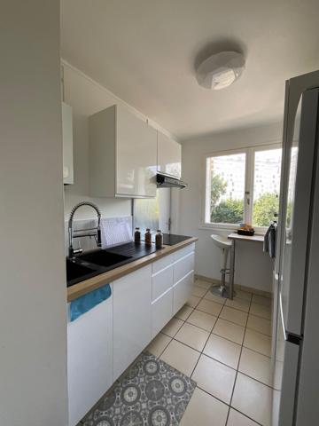 MERIGNAC APPARTEMENT 3 CHAMBRES 70 m2 PARKING